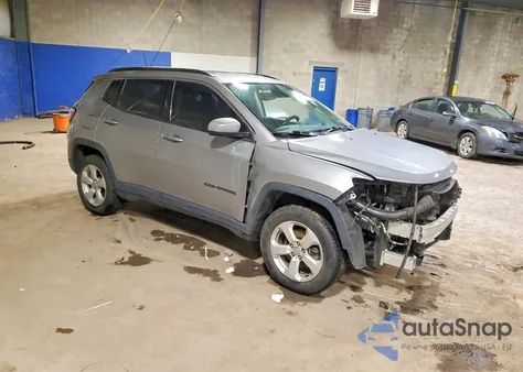 2019 Jeep Compass Latitude z USA, uszkodzony, nr VIN 3C4NJDBBXKT592683